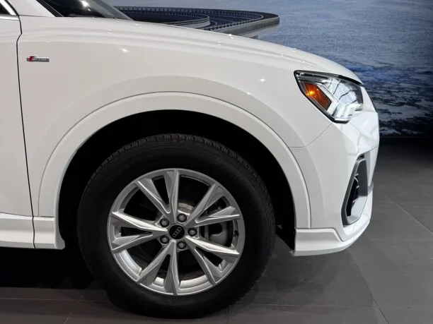 Audi Q3 2024 — миниатюра 2