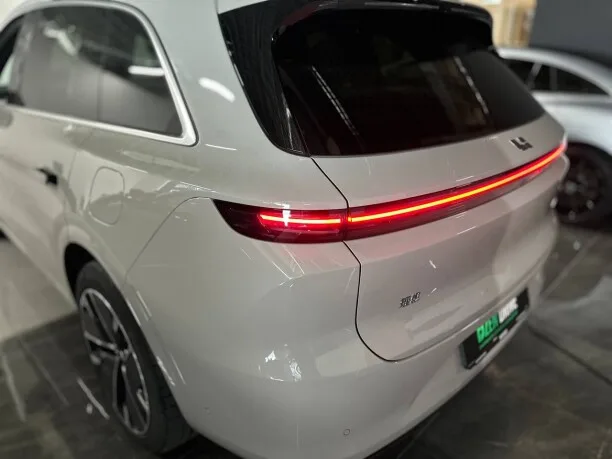 Li Auto L6 2024 — миниатюра 5