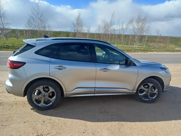 Ford Escape 2023 — миниатюра 3
