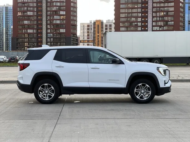 GMC Terrain 2025 — миниатюра 3