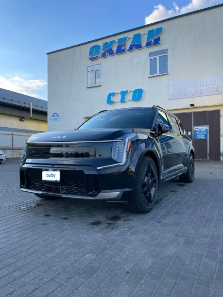 Kia EV9 2023 — фото 1, купить с доставкой в Москву