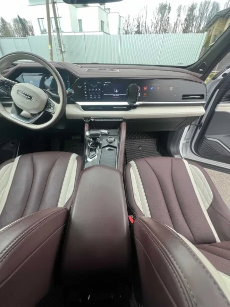 Geely Xingyue L 2024 — миниатюра 5