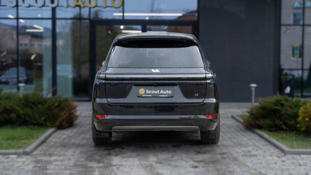 Li Auto L9 2024 — 2