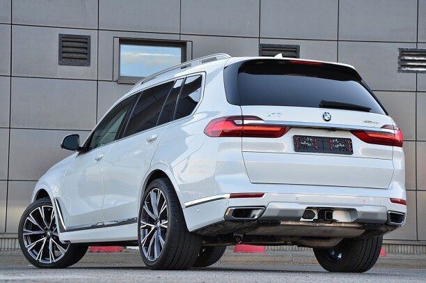 BMW X7 2022 — 3