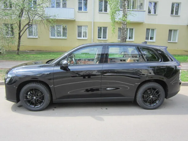 Leapmotor C10 2025 — миниатюра 5