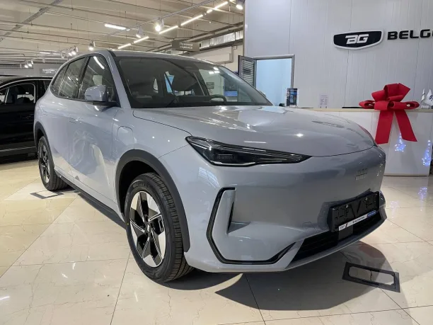 Geely Galaxy E5 2025 — фото 1, купить с доставкой в Москву