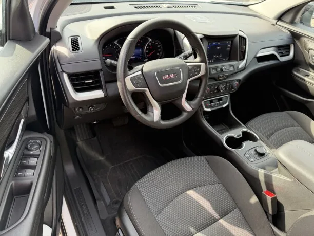 GMC Terrain 2022 — миниатюра 3