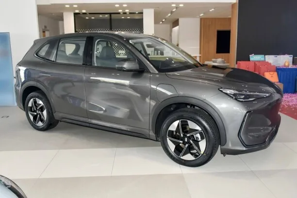 Geely Galaxy E5 2025 — миниатюра 4