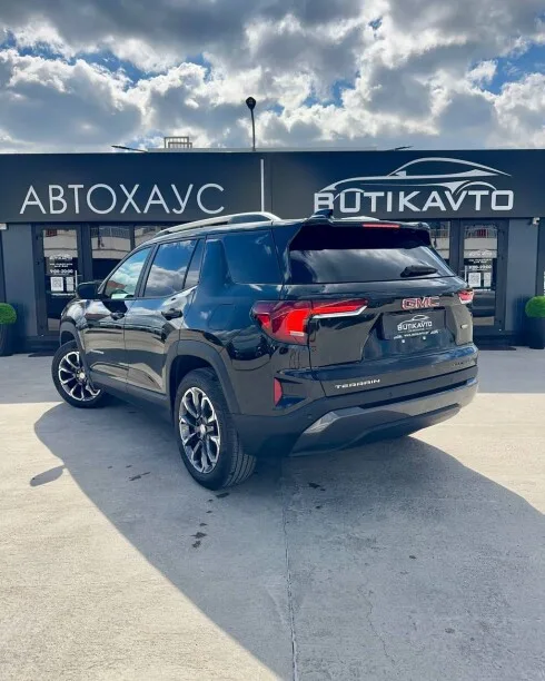 GMC Terrain 2025 — миниатюра 4