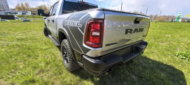 RAM 1500 2024 — миниатюра 2