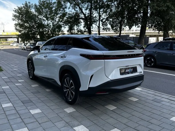 Lexus RZ 2023 — миниатюра 2
