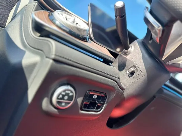 Mercedes-Benz EQE 2022 — миниатюра 3