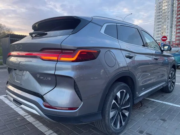 BYD Song PLUS EV 2024 — миниатюра 3