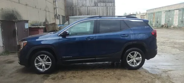 GMC Terrain 2022 — миниатюра 4