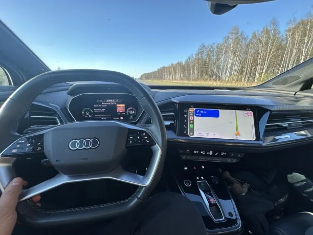 Audi Q4 e-tron 2024 — миниатюра 2