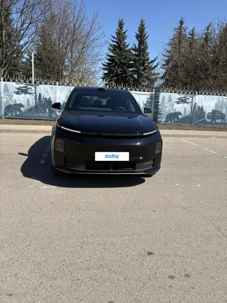 Li Auto L6 2024 — миниатюра 4
