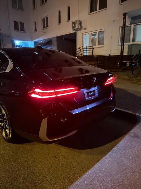 BMW 5 Series 2024 — миниатюра 4