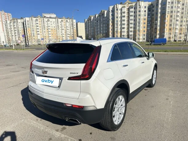 Cadillac XT4 2022 — миниатюра 4