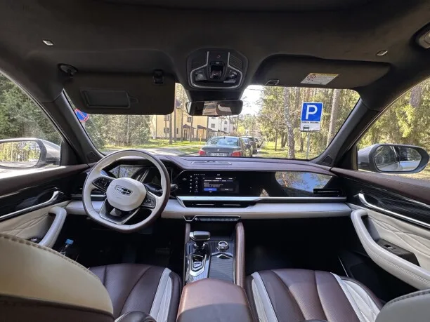 Geely Xingyue L 2022 — миниатюра 3
