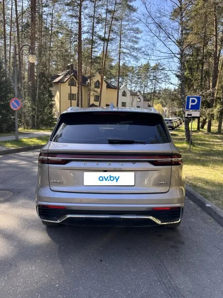 Geely Xingyue L 2022 — миниатюра 4