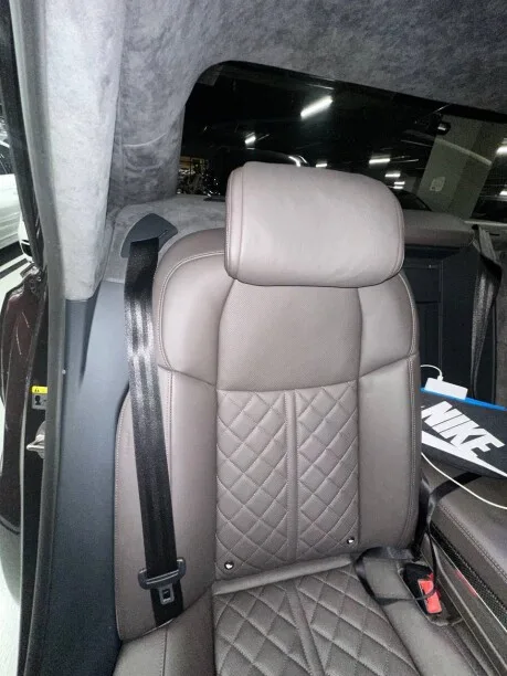 Audi S8 2022 — миниатюра 4