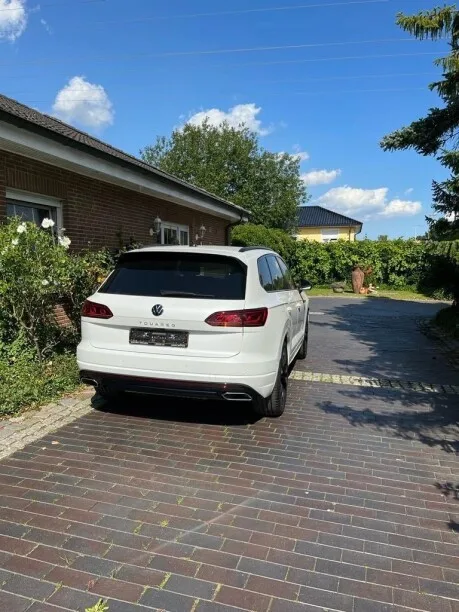 Volkswagen Touareg 2023 — миниатюра 5