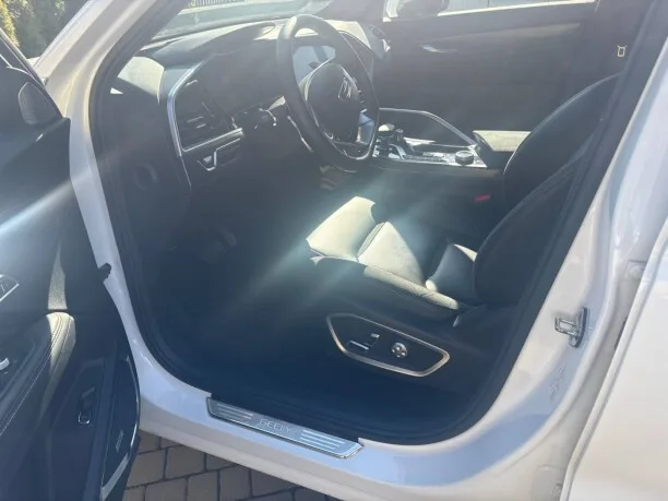 Geely Tugella 2023 — миниатюра 3