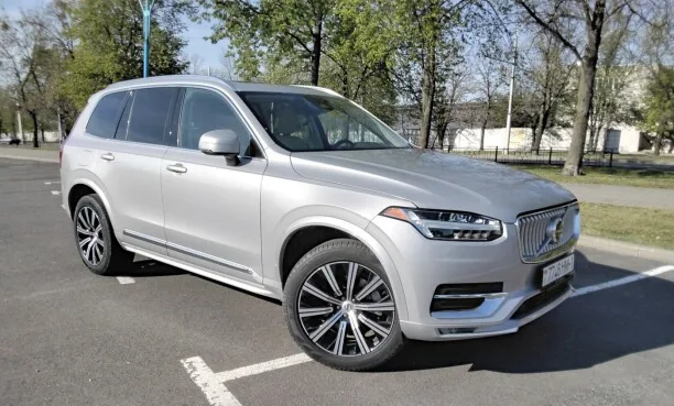 Volvo XC90 2023 — миниатюра 5