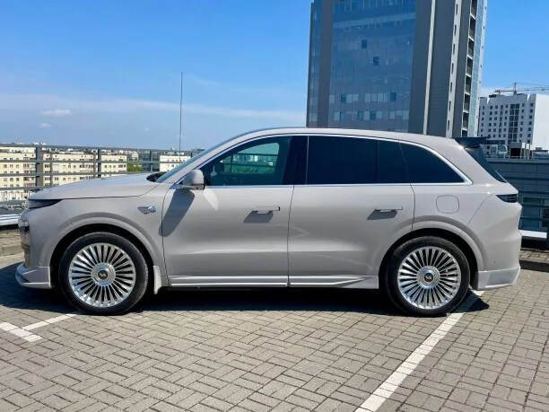 Li Auto L6 2024 — миниатюра 5