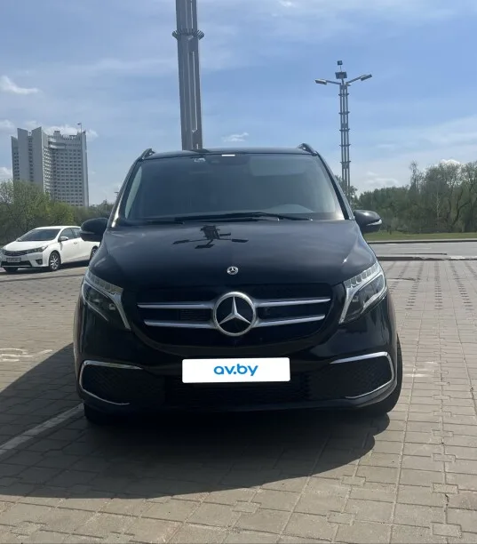 Mercedes-Benz V-Класс 2022 — миниатюра 4
