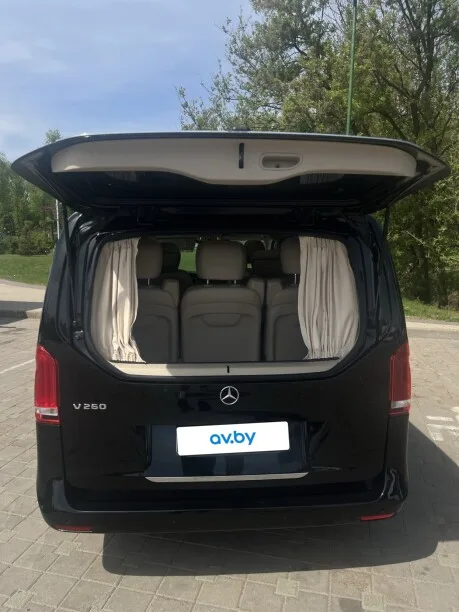 Mercedes-Benz V-Класс 2022 — миниатюра 5