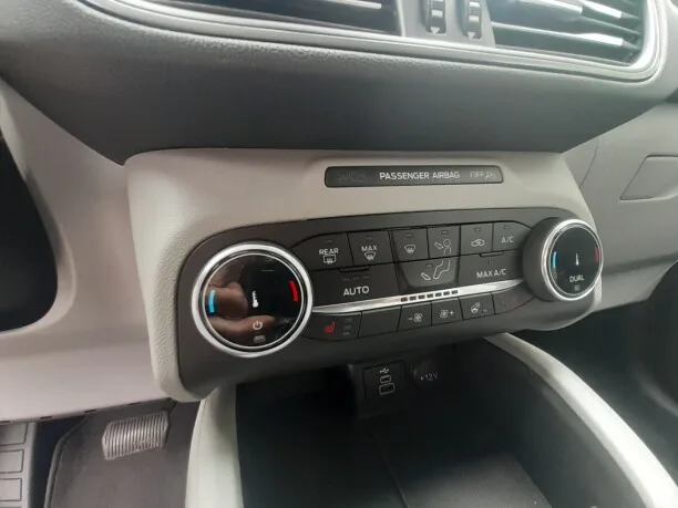 Ford Escape 2024 — миниатюра 3