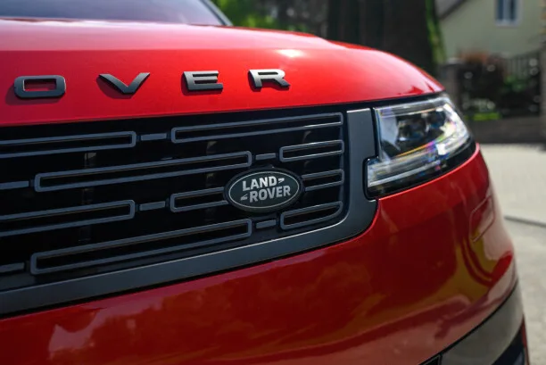 Land Rover Range Rover Sport 2022 — миниатюра 5