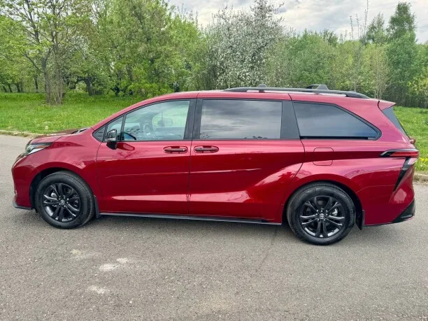 Toyota Sienna 2025 — миниатюра 5