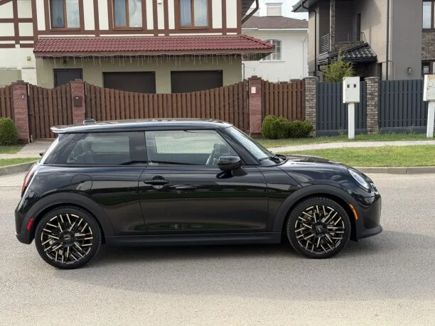 MINI Hatch 2024 — миниатюра 5