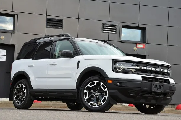 Ford Bronco Sport 2023 — миниатюра 4