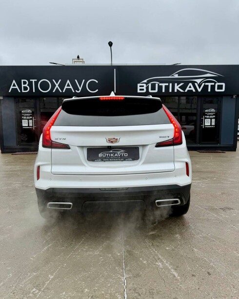 Cadillac XT4 2023 — 2