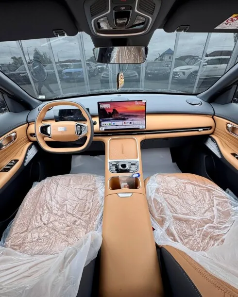 Geely Galaxy Starship 7 2025 — миниатюра 3
