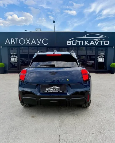 MINI Aceman 2024 — миниатюра 2