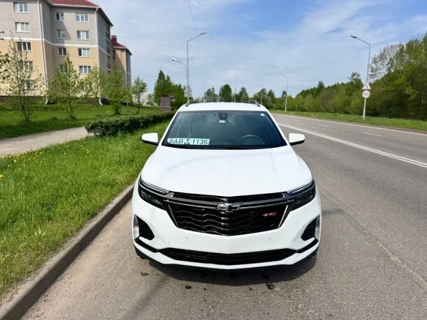 Chevrolet Equinox 2024 — фото 1, купить с доставкой в Москву