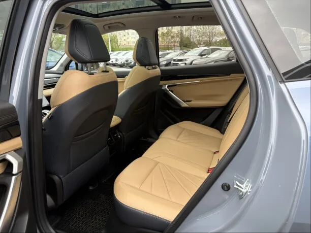 Geely Boyue L 2022 — миниатюра 3