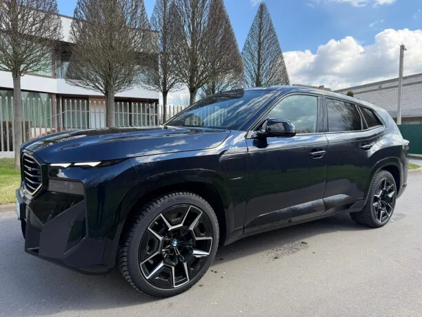 BMW XM 2024 — фото 1, купить с доставкой в Москву