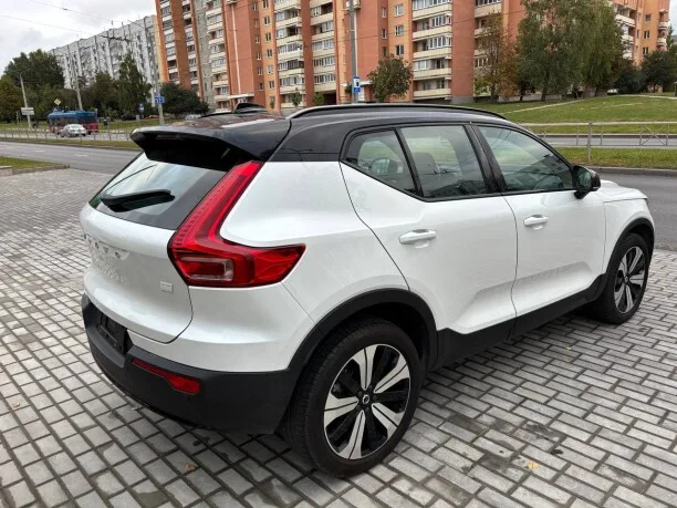 Volvo XC40 2022 — миниатюра 2