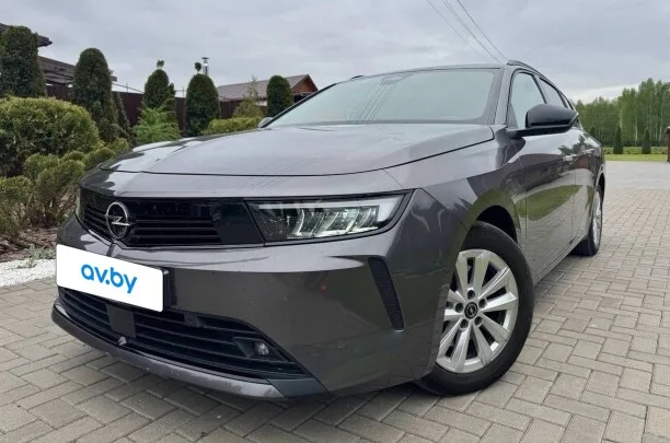 Opel Astra 2024 — фото 1, купить с доставкой в Москву