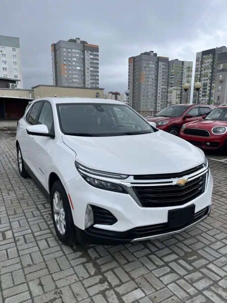 Chevrolet Equinox 2022 — фото 1, купить с доставкой в Москву
