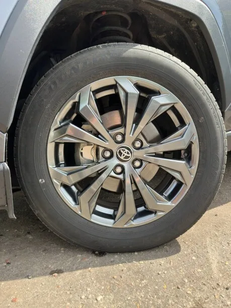 Toyota RAV4 2022 — миниатюра 2