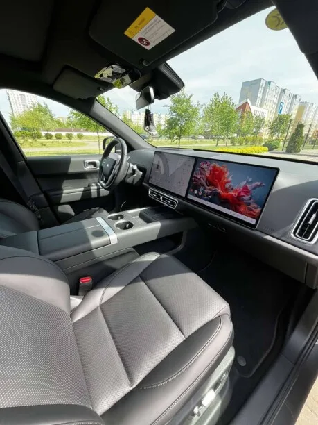 Li Auto L6 2025 — миниатюра 3