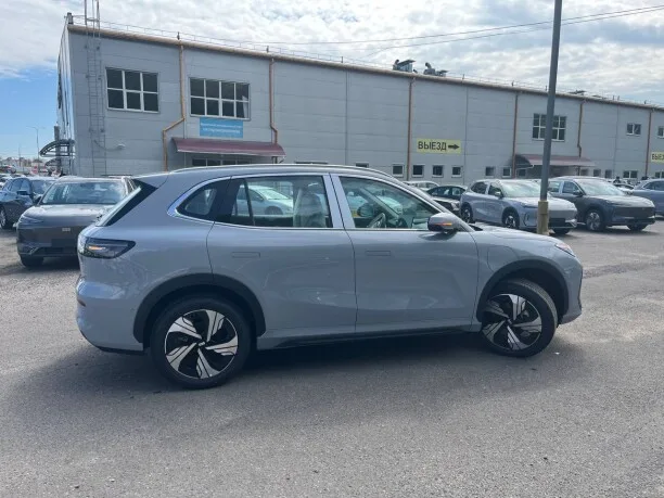 Geely Galaxy E5 2025 — миниатюра 4