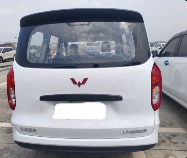 Wuling Hongguang 2024 — миниатюра 2