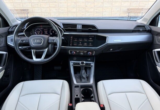 Audi Q3 2023 — 3